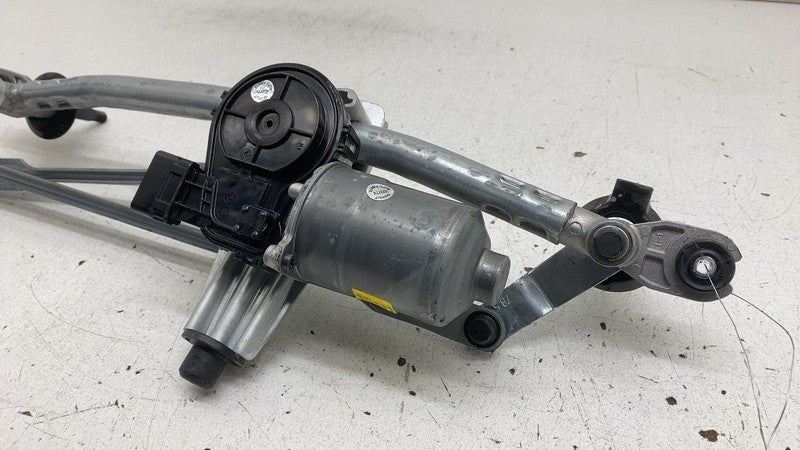 98100CV000 2022 2023 2024 Kia EV6 Windshield Wiper Transmission Linkage w/ Motor Assembly