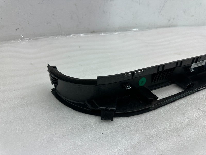 1058416-00 ⭕ 2016-2020 Tesla Model X MX Rear Right Side Lower Threshold Plate Trim 1058416