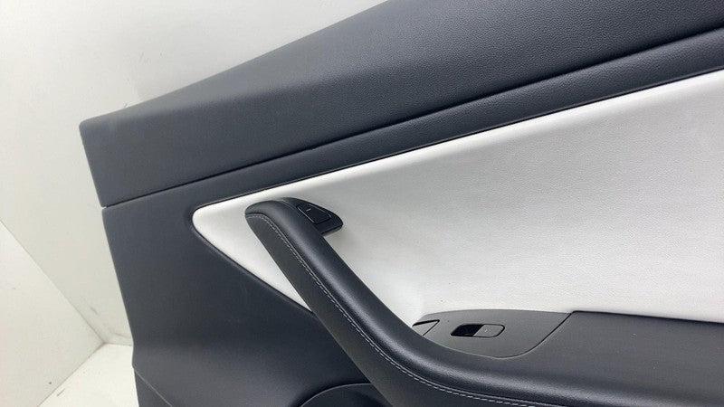 1105094-00-D ⭕ 17-20 Tesla Model 3 Front Passenger Side Interior Door Panel Trim Card Right