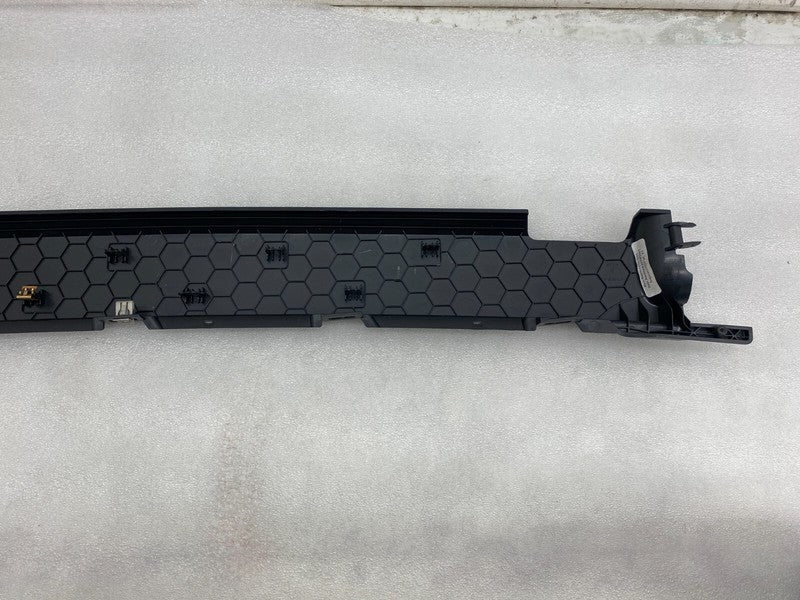 1105135 00 E ⭕ 16-20 Model X Interior Trim Spine Plastic Race Track Trim Panel 1105135-00-E