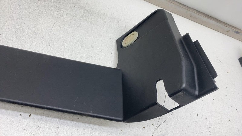 PT00012129 ⭕2022-2024 Rivian R1T Front Right Gear Tunnel Trim Cover Panel Button PT00012129