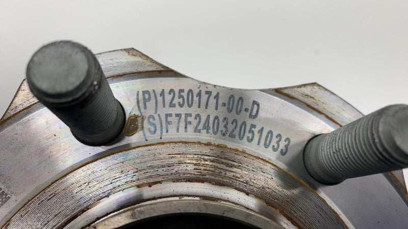 125017100D 2024 Tesla Cybertruck Front or Rear Driven Hub Assy 6x139.7mm PCD - 180mm FLANGE