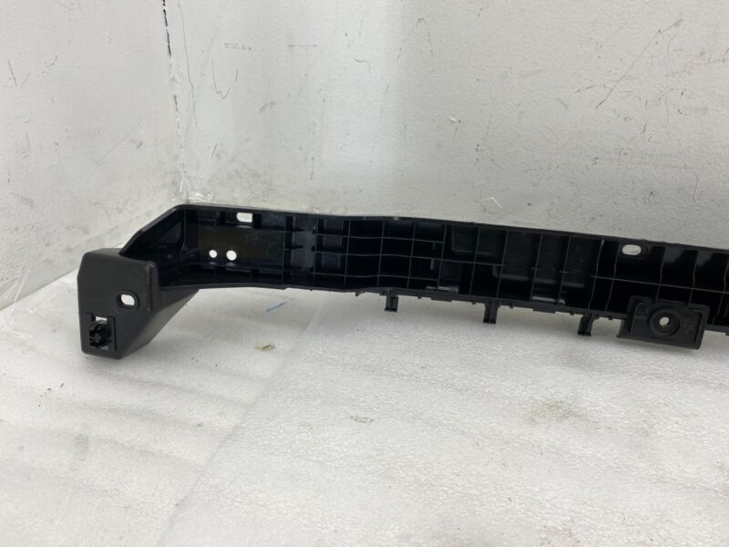149404500E 2020 2021 2022 Tesla Model Y MY Rear Bumper Fascia Center Mount Support Bracket