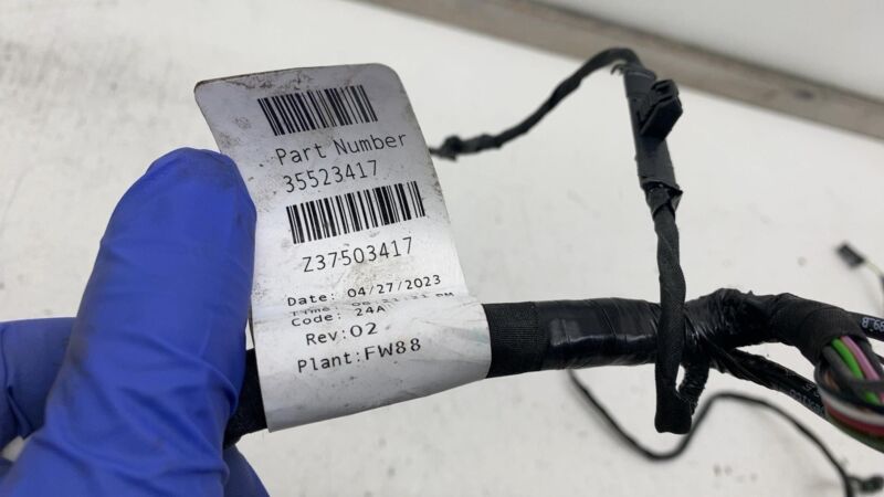 PT00061772C 2022 2023 2024 Rivian R1S R1T Center Console Wiring Harness Cable Wire Loom Assy