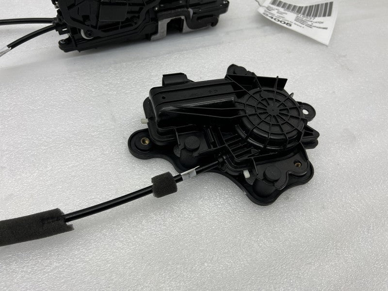 P11 C64040 03 ⭕22-24 Air Grand Touring Rear Passenger Side Door Lock Latch Right P11-C64040-03