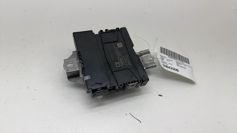8674010010 ⭕ 18-21 Toyota C-HR Telephone Transceiver Control Module w/ Bracket 86740-10010