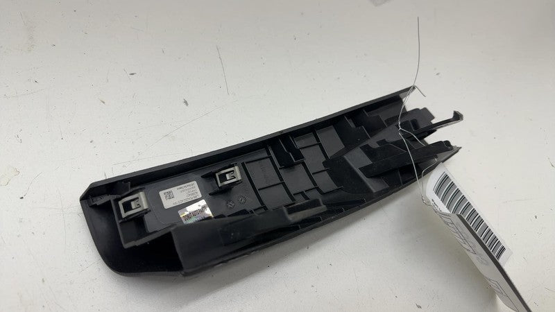 LJ8B-R04292-APIA-01 ⭕ 21-24 Ford Mustang Mach-E Front Right Dashboard Trim Cover LJ8B-R04292-APIA-01