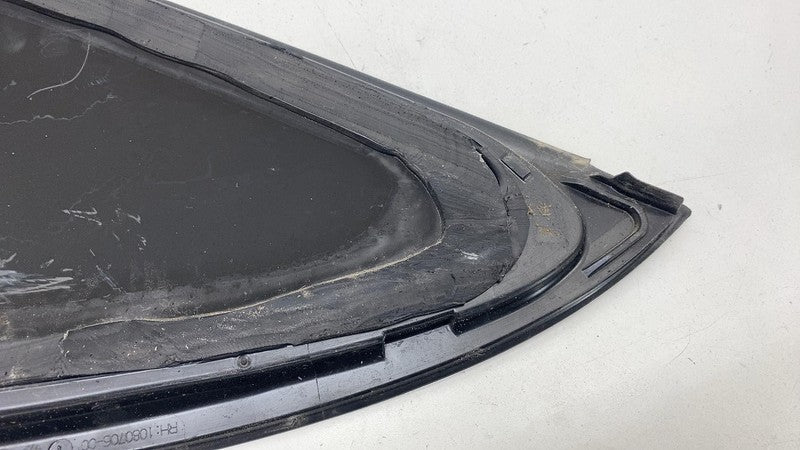 108070600H ⭕ 2017-2020 Tesla Model 3 Rear Right Quarter Fixed Window Glass RH 1080706-00-H
