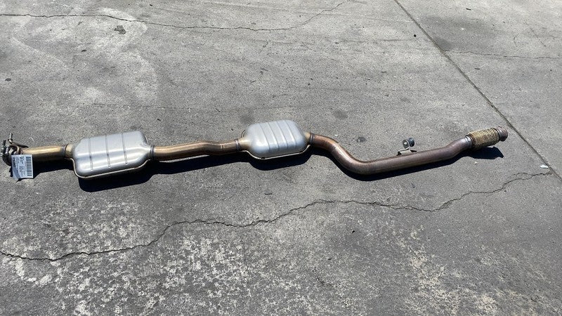 A2054910001 ⭕ 2019 Mercedes C300 W205 Exhaust Resonator Pipe Muffler A2054911301 A2054910001