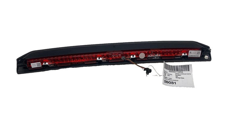 9Y3945097D ⭕ 2020-2024 Porsche Cayenne High Mounted Trunk Brake Stop Light Lamp 9Y3945097D