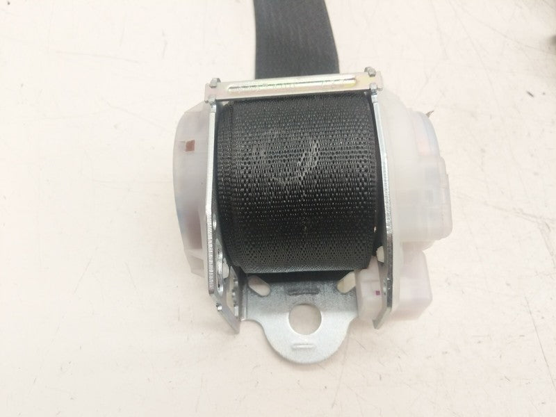1023136-00-C ⭕12-15 Model S Rear 2nd Row Passenger Right Seat Belt and Retractor 1023136-00-C
