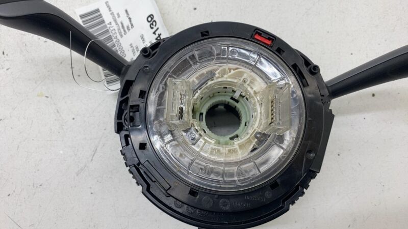 109766200O ⭕ 17-24 Model 3 Y Wiper Turn Signal Headlight Flasher Combination 1097662-00-O