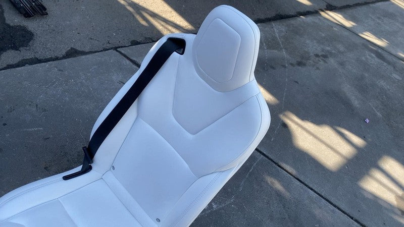 ⭕ 2016-2020 Tesla Model X Rear Passenger Side 2nd Row Seat Right Leath