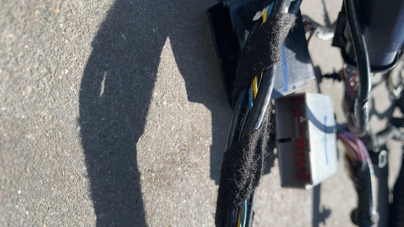 PT00876923-D ⭕ 2025 Rivian R1S Passenger Side Engine Wiring Harness Cable Wire Loom Left LH