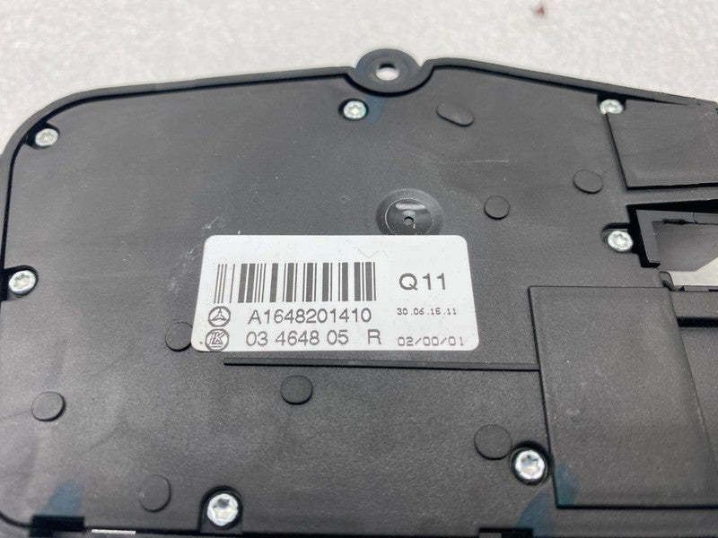 A1648201410 ⭕ 2012-2015 Tesla Model S Front Passenger Side 1st Row Seat Control Switch Right