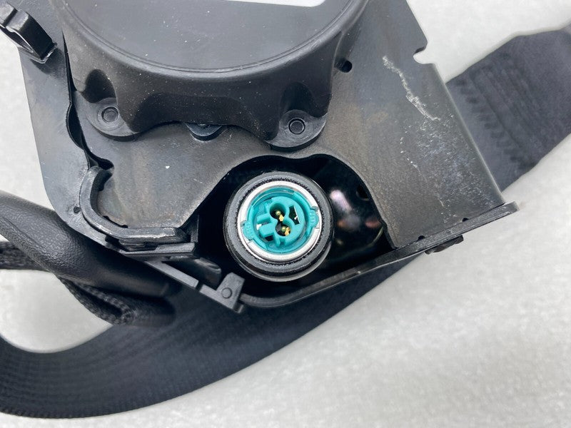 149378401B ⭕ 20-23 Model Y MY Rear Left or Right 2nd Row Seat Belt & Retractor 1493784-01-B