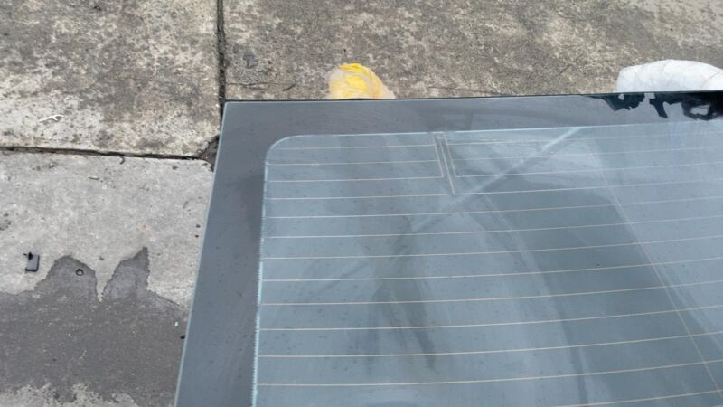 A2126710050 ⭕ 10-16 Mercedes E350 E400 Rear Windshield Window Back Glass Panel A2126710050