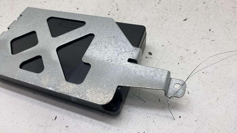 DJ5T14D210AA 2013 2014 2015 2016 2017 2018 Ford C-Max Communication Control Module w/ Bracket