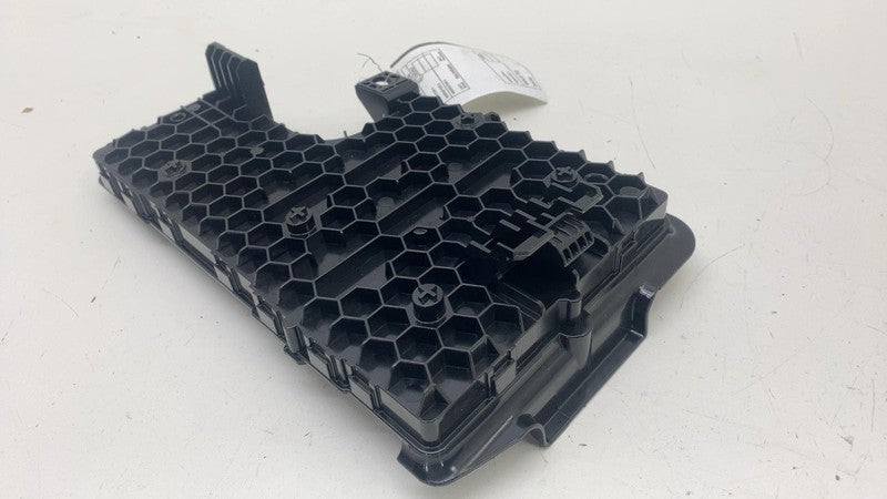 ⭕ 20-23 Model Y Front Right Body Controller ECU (5-Seat Type) Gen 3 16