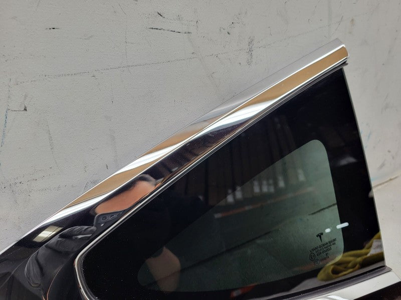 E9 43R-004553 ⭕ 2016-2020 Tesla Model X Rear Passenger Window QTR Quarter Glass 1/4 Right OEM
