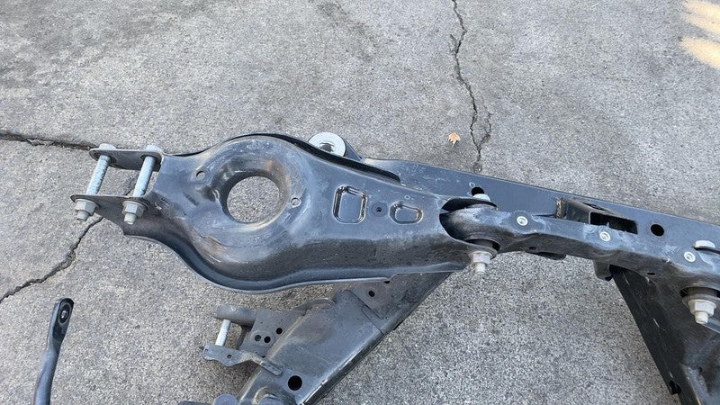 1044575-00-B ⭕ 2017-2023 Tesla Model 3 Rear Subframe Cradle Crossmember Assembly 1044575-00-B