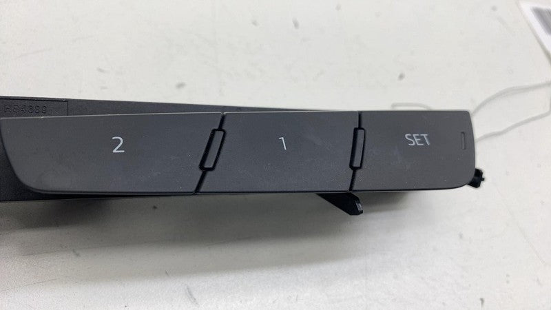 4K0 959 769 19-23 Audi E-Tron Front Left Driver Side Seat Memory Adjustment Switch 4K0959769