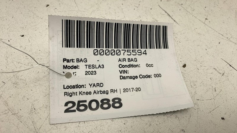 107782600D ⭕ 2017-2023 Tesla Model 3 Right Lower Knee Safety Airbag Module RH 1077826-00-D