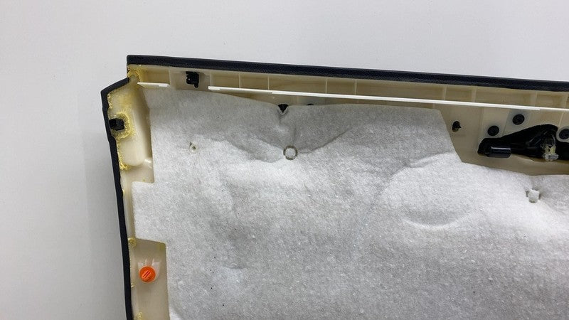 2016-2019 Mercedes-Benz GLE350 Front Passenger Side Door Panel Trim Cover Right