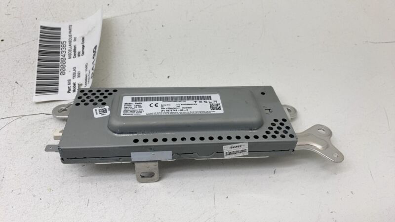107974900E ⭕ 17-23 Model 3 M3 Harman Becker FM HD Audio Radio Receiver Module 1079749-00-E