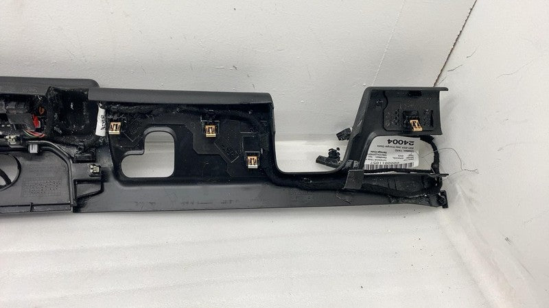 ⭕ 2021-2024 Jeep Wrangler Gladiator Windshield Wind Screen Molding 7J