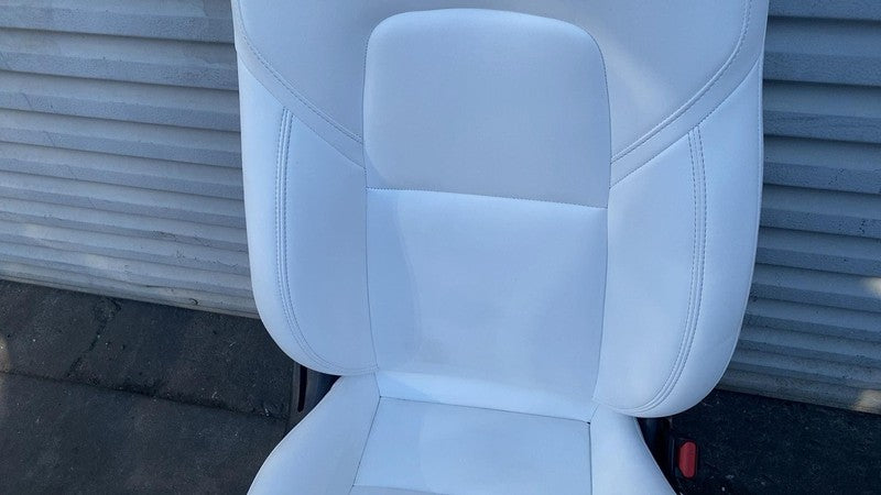 ⭕ 2020-2024 Tesla Model Y Front Passenger Seat Cushion Right White OE