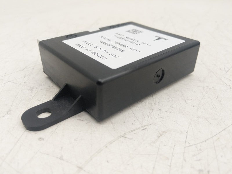 ⭕ 17-20 Model S X Park Distance Assist Control Module ECU Computer 112