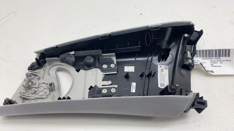 ⭕ 24-25 Model 3 Passenger Upper B-Pillar Cover Trim Panel Right RH 173