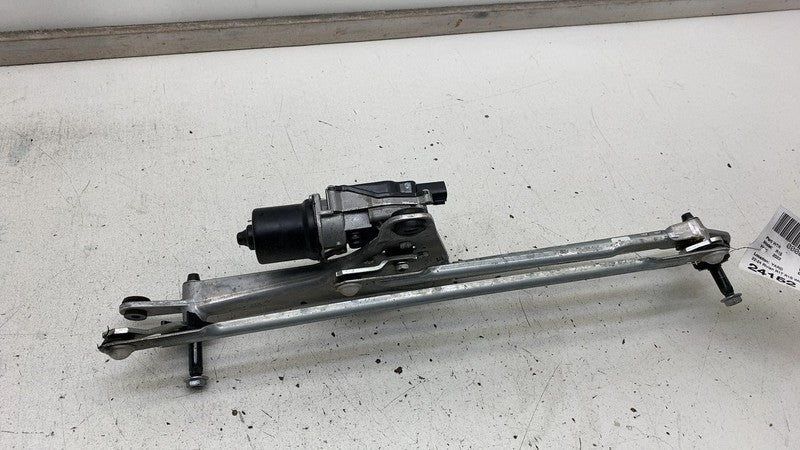 PT00002043 K 2022-2024 Rivian R1T R1S Front Windshield Wiper Linkage Transmission w/ Motor