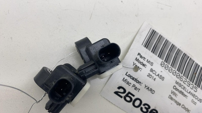 1668210151 ⭕ 2014-2015 Mercedes-Benz B Electric Drive Front Crash Impact Sensor A1668210151