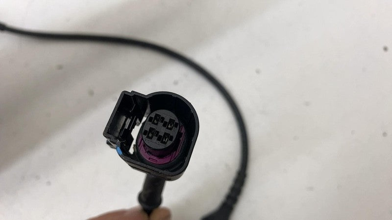 ⭕ 2022-2024 Rivian R1T Front Right Passenger Side Spindle Knuckle Hub