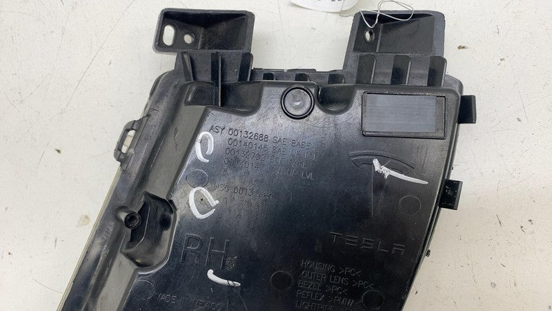 ⭕ 2012-2020 Tesla Model S Front Right Cornering Light Corner Lamp 6005
