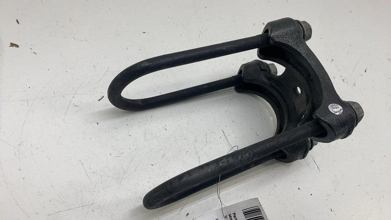 ⭕ 2019-2025 Chevrolet Silverado 1500 Rear Left Axle Spring Mount Plate