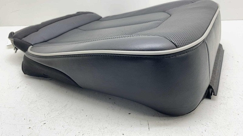 ⭕ 17-25 Chrysler Pacifica Rear Passenger Side 2nd Row Seat Lower Cushion Right