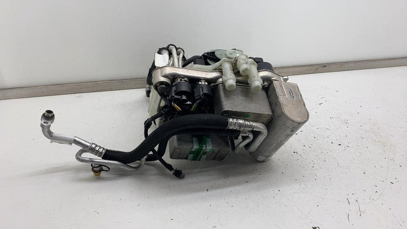 1549902 00 C 2020-2024 Tesla Model Y Supermanifold Refrigerant Chiller w/ Coolant Reservoir