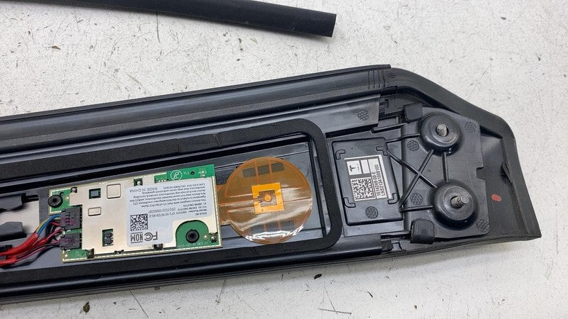 ⭕ 21-23 Model X Left B-Pillar Applique Trim Molding Camera & Seal 1614