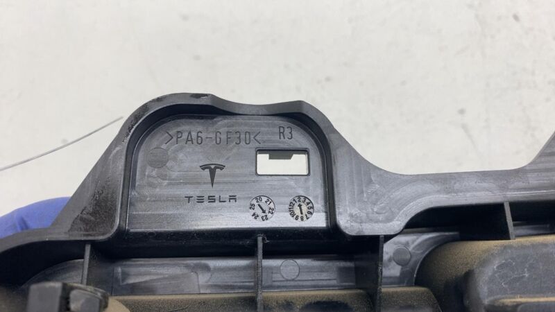 152811500D ⭕ 20-24 Model 3 Y Front or Rear Right Exterior Outer Door Handle RH 1528115-00-D