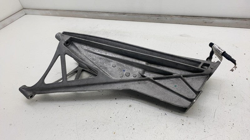 6878936 ⭕ 2014-2021 BMW i3 Gear Box Unit Mount Support Bracket Assembly OEM Used 6878936