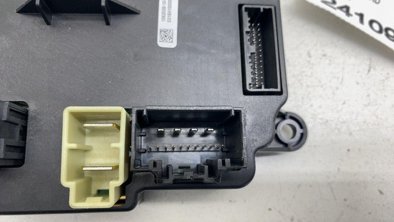 ⭕2016-2020 Tesla Model X Rear Falcon Controller Door Control Module 10