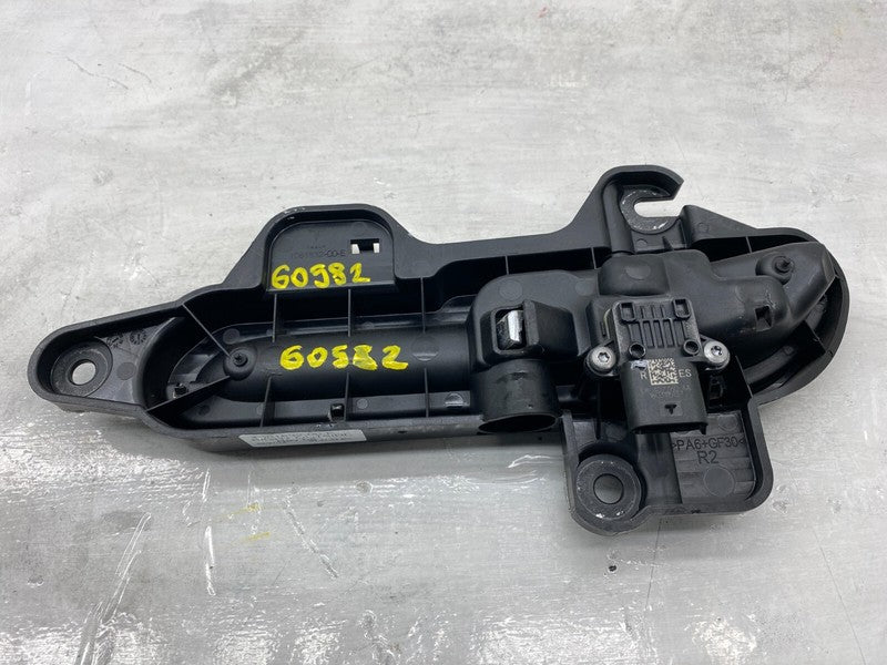 1081832 00 E ⭕ 17-20 Model 3 Front/Rear Outside Door Handle Right Exterior Outer 1081832-00-E