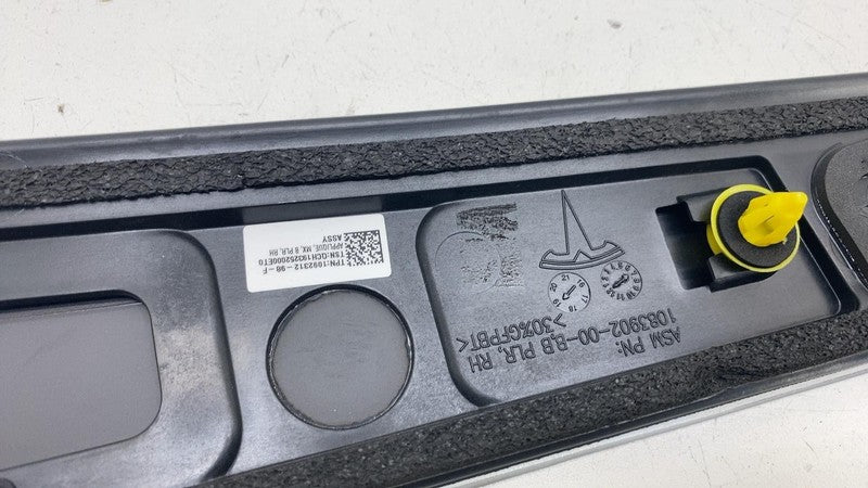 ⭕ 2016-2020 Model X Right B-Pillar Applique Trim Molding w/ Camera 108