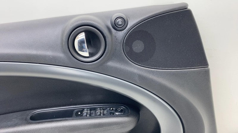 ⭕ 2011-2016 Mini Cooper Countryman R60 Front Left Interior Door Panel Trim Cover