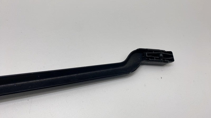 2017-2023 BMW 530e 530i G30 Front Passenger Side Windshield Wiper Arm