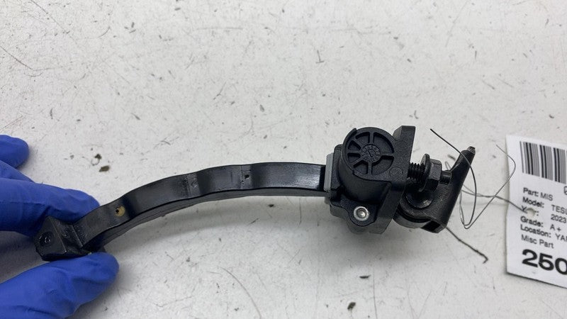 ⭕ 17-23 Tesla Model 3 Rear Left or Right Door Brake Check Strap Stoppe