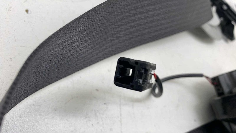 108127901F ⭕ 2017-2023 Tesla Model 3 Front Right 1st Row Seat Belt & Retractor 1081279-01-F